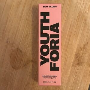 Youth Foria BYO Color Blush Oil in “Let’s Go Party.” NIB. Taken out for pics.